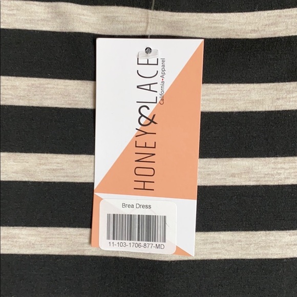 Honey and Lace Brea Dress - Picture 3 of 3